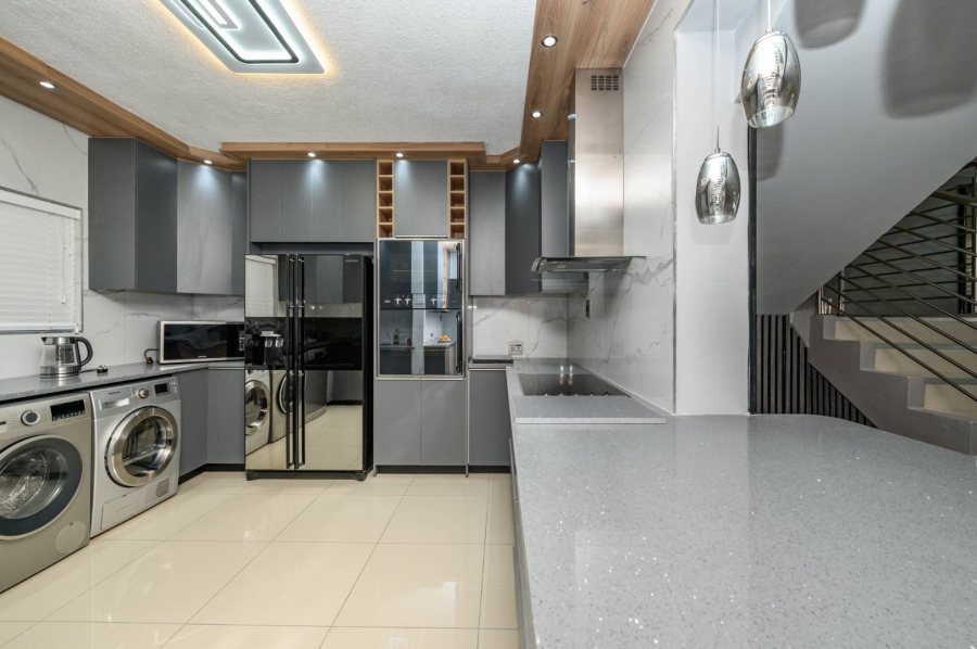 To Let 3 Bedroom Property for Rent in Humewood Eastern Cape